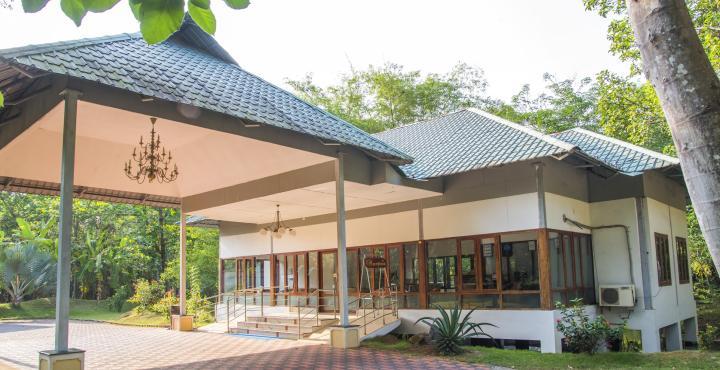 Ktdc Water Scapes Hotel Kumarakom Exterior foto